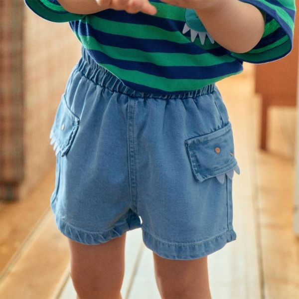 鯊魚牙齒立體口袋牛仔短褲 韓國童裝,男童夏裝,中性童裝,童裝推薦,2026夏季童裝,男童穿搭,韓系童裝,中性穿搭,韓國代購