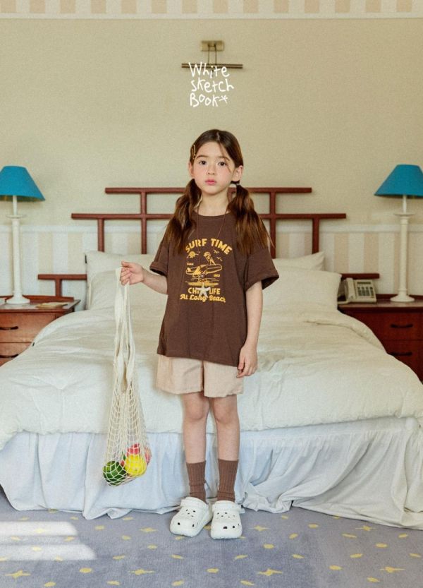 鵜鶘先生衝浪去短袖上衣 韓國童裝,男童夏裝,中性童裝,童裝推薦,2026夏季童裝,男童穿搭,韓系童裝,中性穿搭,韓國代購