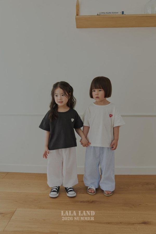 清爽泡泡紗縮口長褲 韓國童裝,男童夏裝,中性童裝,童裝推薦,2026夏季童裝,男童穿搭,韓系童裝,中性穿搭,韓國代購
