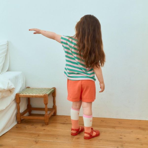 繽紛拼接條紋棉短褲 韓國童裝,男童夏裝,中性童裝,童裝推薦,2026夏季童裝,男童穿搭,韓系童裝,中性穿搭,韓國代購