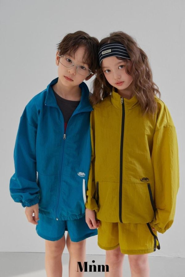 造型彈性髮帶 韓國童裝,男童夏裝,中性童裝,童裝推薦,2026夏季童裝,男童穿搭,韓系童裝,中性穿搭,韓國代購