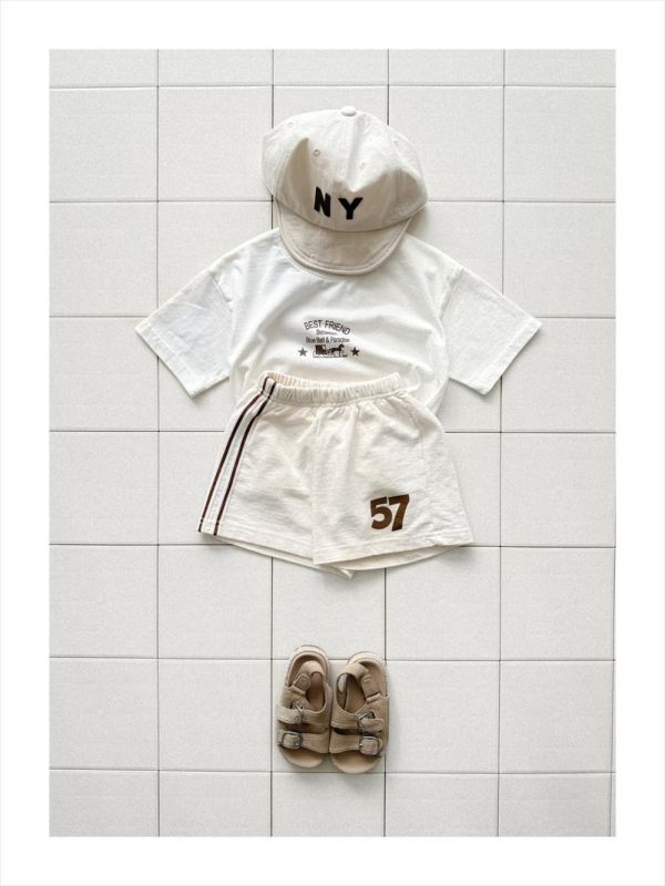 馬車朋友短袖上衣 韓國童裝,男童夏裝,中性童裝,童裝推薦,2026夏季童裝,男童穿搭,韓系童裝,中性穿搭,韓國代購