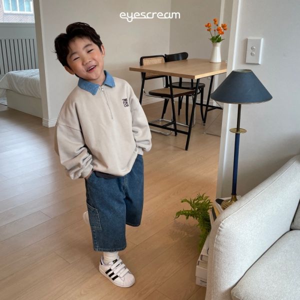 跳色拉鍊翻領長袖上衣 韓國童裝,男童秋裝,中性童裝,韓系童裝推薦,2025秋季童裝,韓國男童新款,中性風男童穿搭,秋季男童服飾推薦,小男友穿搭