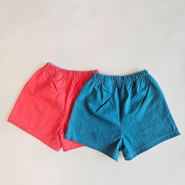 繽紛拼接條紋棉短褲 韓國童裝,男童夏裝,中性童裝,童裝推薦,2026夏季童裝,男童穿搭,韓系童裝,中性穿搭,韓國代購