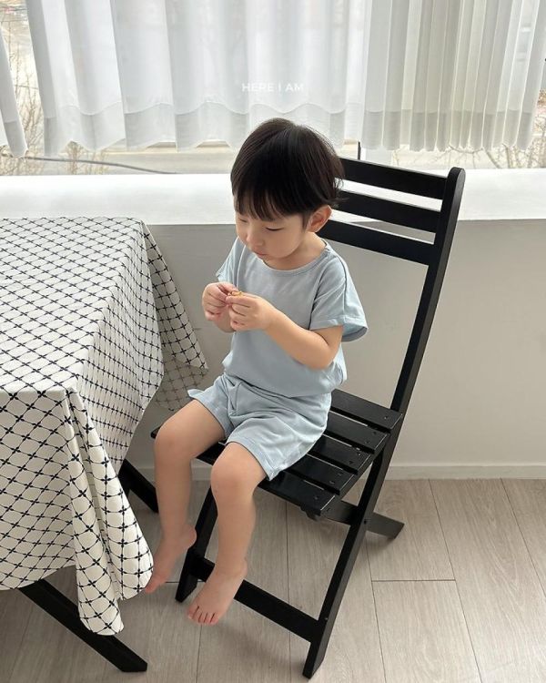舒適涼感短袖家居服套裝 韓國童裝,男童夏裝,中性童裝,童裝推薦,2026夏季童裝,男童穿搭,韓系童裝,中性穿搭,韓國代購