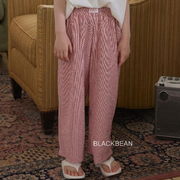 MINI格紋直筒休閒長褲 韓國童裝,男童夏裝,中性童裝,童裝推薦,2026夏季童裝,男童穿搭,韓系童裝,中性穿搭,韓國代購