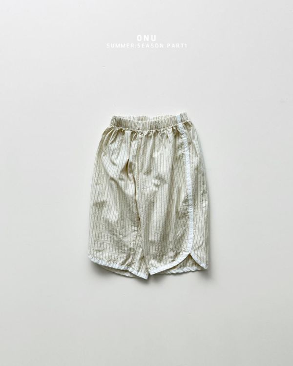 跳色滾邊條紋休閒長褲 韓國童裝,男童夏裝,中性童裝,童裝推薦,2026夏季童裝,男童穿搭,韓系童裝,中性穿搭,韓國代購