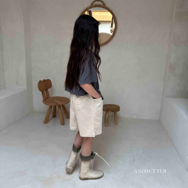 愛心口袋亞麻五分休閒短褲 韓國童裝,質感童裝,童裝推薦,韓系風格,男女童裝,韓風穿搭,韓國代購,韓國空運,親子穿搭