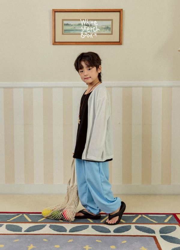 冷氣房必備排釦薄罩衫 韓國童裝,男童夏裝,中性童裝,童裝推薦,2026夏季童裝,男童穿搭,韓系童裝,中性穿搭,韓國代購