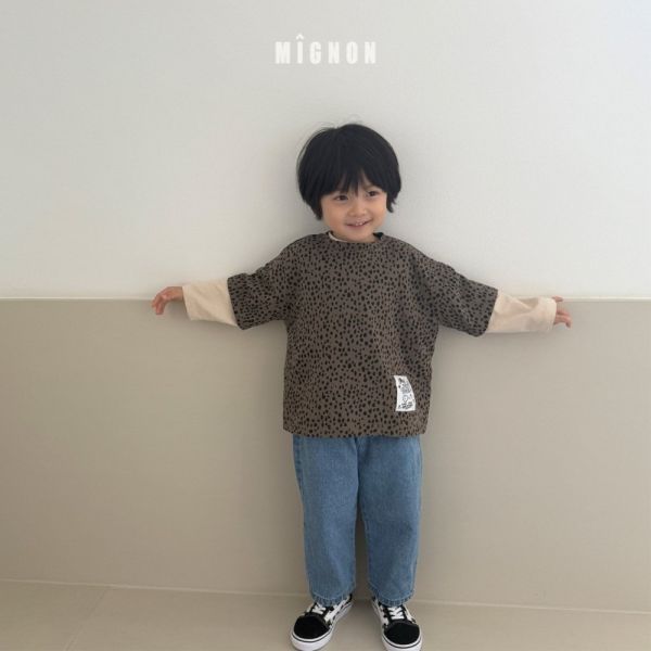 百搭基本款牛仔長褲 韓國童裝,男童秋裝,中性童裝,韓系童裝推薦,2025秋季童裝,韓國男童新款,中性風男童穿搭,秋季男童服飾推薦,小男友穿搭