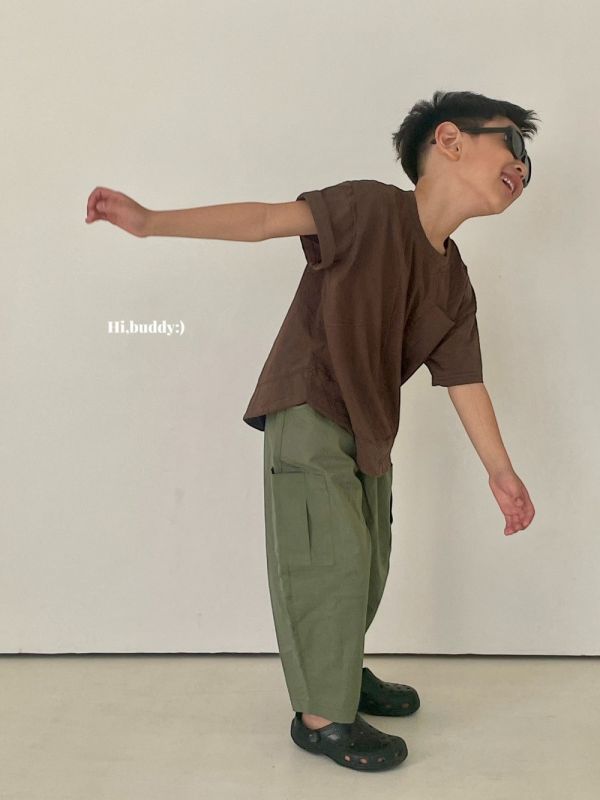 簡約下擺圓弧剪裁短袖上衣 韓國童裝,質感童裝,童裝推薦,韓系風格,男女童裝,韓風穿搭,韓國代購,韓國空運,親子穿搭