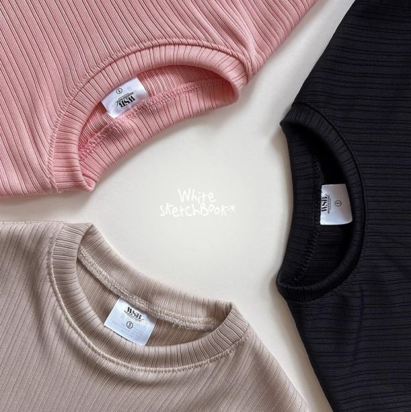 坑條彈彈短袖長褲套裝 韓國童裝,男童夏裝,中性童裝,童裝推薦,2026夏季童裝,男童穿搭,韓系童裝,中性穿搭,韓國代購