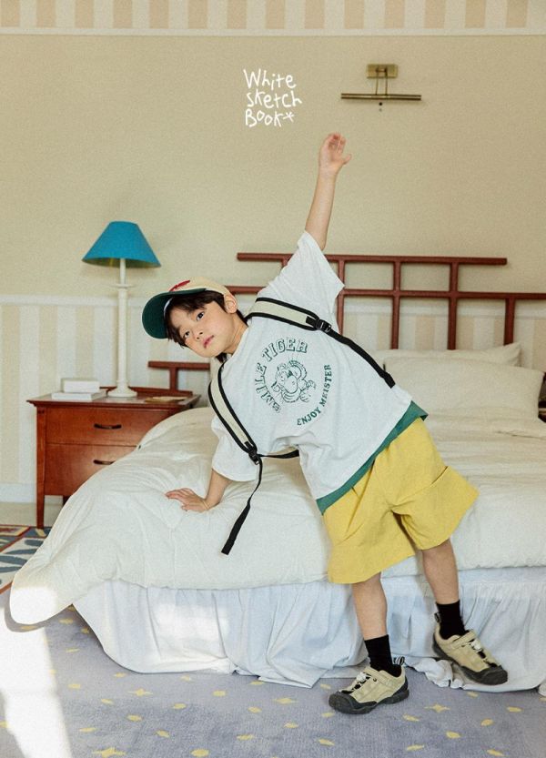 微笑老虎短袖上衣 韓國童裝,男童夏裝,中性童裝,童裝推薦,2026夏季童裝,男童穿搭,韓系童裝,中性穿搭,韓國代購