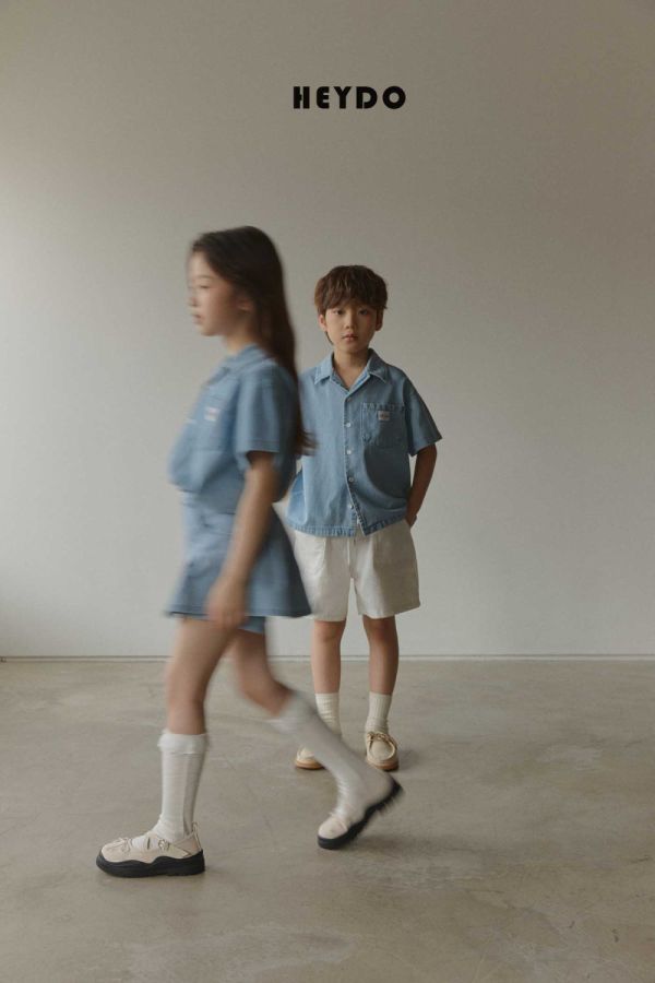 小布標牛仔風襯衫 韓國童裝,質感童裝,童裝推薦,韓系風格,男女童裝,韓風穿搭,韓國代購,韓國空運