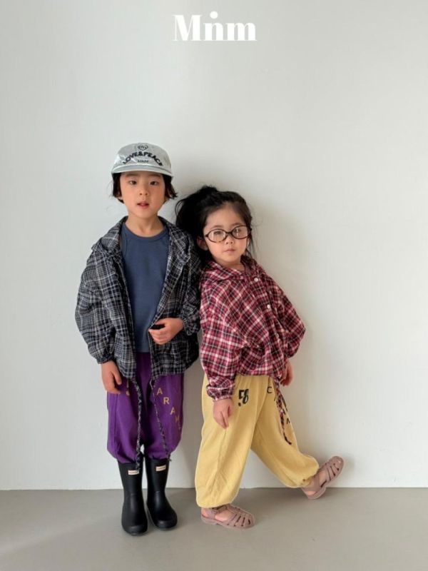 格紋連帽襯衫外套 韓國童裝,男童夏裝,中性童裝,童裝推薦,2026夏季童裝,男童穿搭,韓系童裝,中性穿搭,韓國代購