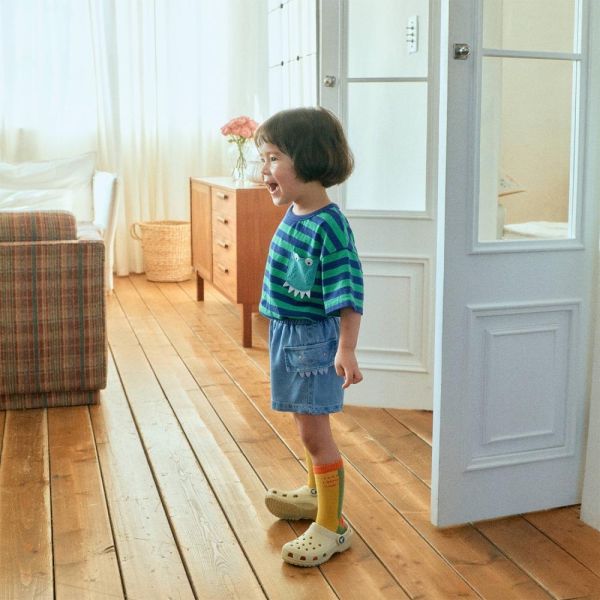 鯊魚牙齒立體口袋牛仔短褲 韓國童裝,男童夏裝,中性童裝,童裝推薦,2026夏季童裝,男童穿搭,韓系童裝,中性穿搭,韓國代購