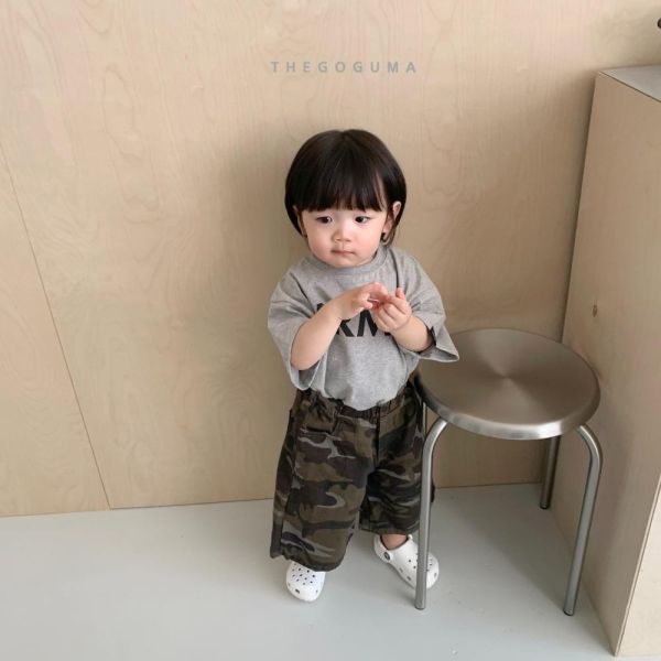 帥氣迷彩百慕達短褲 韓國童裝,男童夏裝,中性童裝,童裝推薦,2026夏季童裝,男童穿搭,韓系童裝,中性穿搭,韓國代購