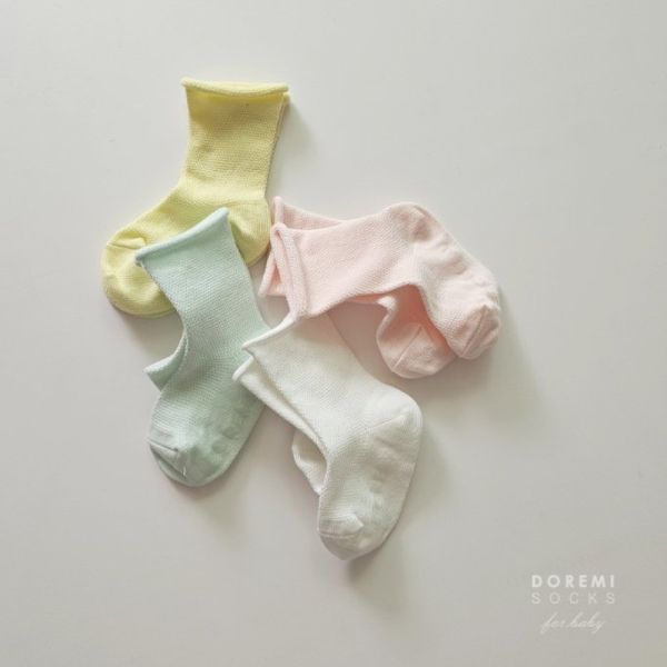 捲邊粉嫩嫩中筒襪四入組 韓國童裝,質感童裝,童裝推薦,韓系風格,男女童裝,韓風穿搭,韓國代購,韓國空運,親子穿搭,韓國童襪