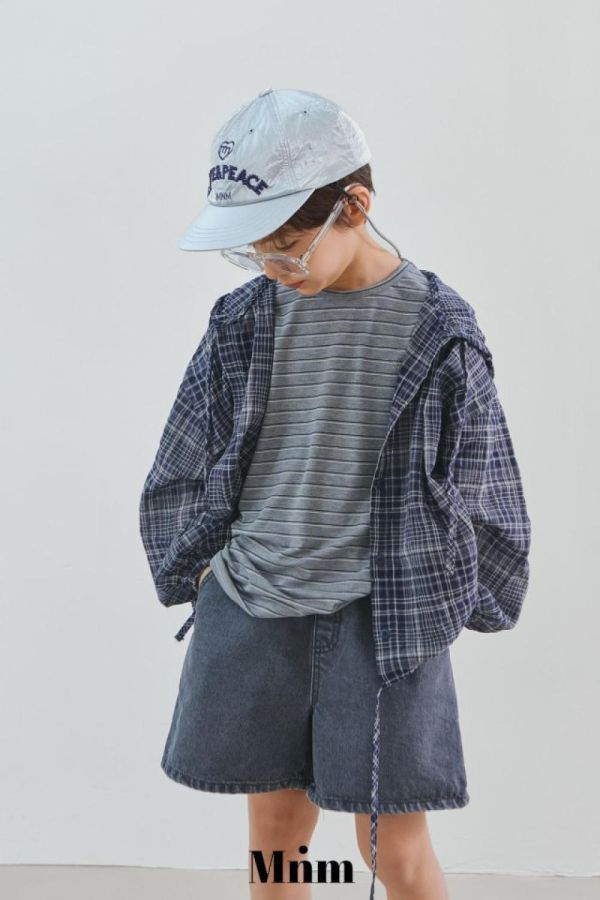 百搭款A字牛仔短褲 韓國童裝,男童夏裝,中性童裝,童裝推薦,2026夏季童裝,男童穿搭,韓系童裝,中性穿搭,韓國代購