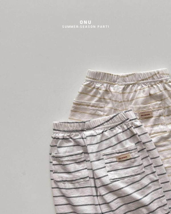 日常舒服條紋八分長褲 韓國童裝,男童夏裝,中性童裝,童裝推薦,2026夏季童裝,男童穿搭,韓系童裝,中性穿搭,韓國代購