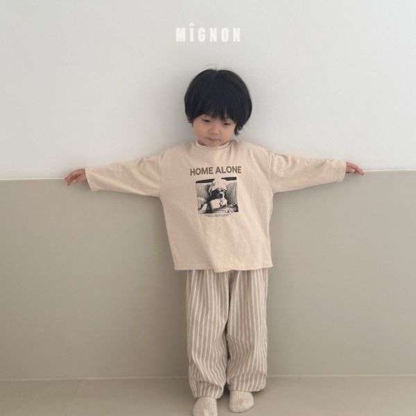 狗狗獨自生活長袖上衣 韓國童裝,男童秋裝,中性童裝,韓系童裝推薦,2025秋季童裝,韓國男童新款,中性風男童穿搭,秋季男童服飾推薦,小男友穿搭