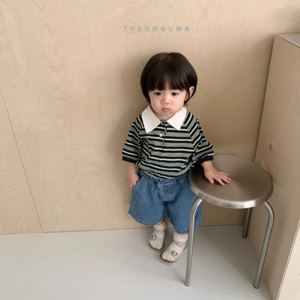 翻領落肩短袖上衣 韓國童裝,男童夏裝,中性童裝,童裝推薦,2026夏季童裝,男童穿搭,韓系童裝,中性穿搭,韓國代購