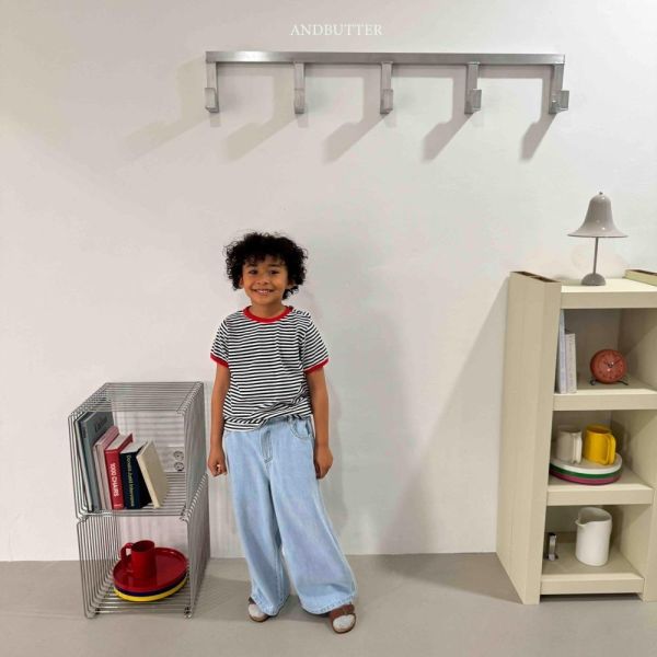 跳色滾邊肩扣條紋短袖上衣 韓國童裝,男童夏裝,中性童裝,童裝推薦,2026夏季童裝,男童穿搭,韓系童裝,中性穿搭,韓國代購