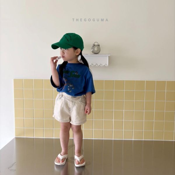 漫畫塗鴉短袖上衣 韓國童裝,男童夏裝,中性童裝,童裝推薦,2026夏季童裝,男童穿搭,韓系童裝,中性穿搭,韓國代購