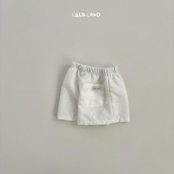 自然簡約正裝短褲 韓國童裝,男童夏裝,中性童裝,童裝推薦,2026夏季童裝,男童穿搭,韓系童裝,中性穿搭,韓國代購