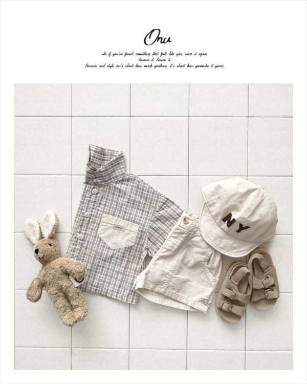 無印風翻領格紋短袖襯衫 韓國童裝,男童夏裝,中性童裝,童裝推薦,2026夏季童裝,男童穿搭,韓系童裝,中性穿搭,韓國代購