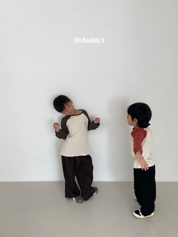 HBD華夫格長袖上衣 韓國童裝,男童秋裝,中性童裝,韓系童裝推薦,2025秋季童裝,韓國男童新款,中性風男童穿搭,秋季男童服飾推薦,小男友穿搭