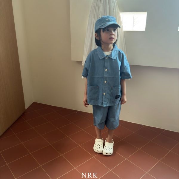帥氣牛仔襯衫套裝 韓國童裝,質感童裝,童裝推薦,韓系風格,男女童裝,韓風穿搭,韓國代購,韓國空運,親子穿搭