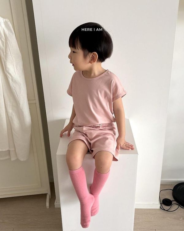 舒適涼感短袖家居服套裝 韓國童裝,男童夏裝,中性童裝,童裝推薦,2026夏季童裝,男童穿搭,韓系童裝,中性穿搭,韓國代購
