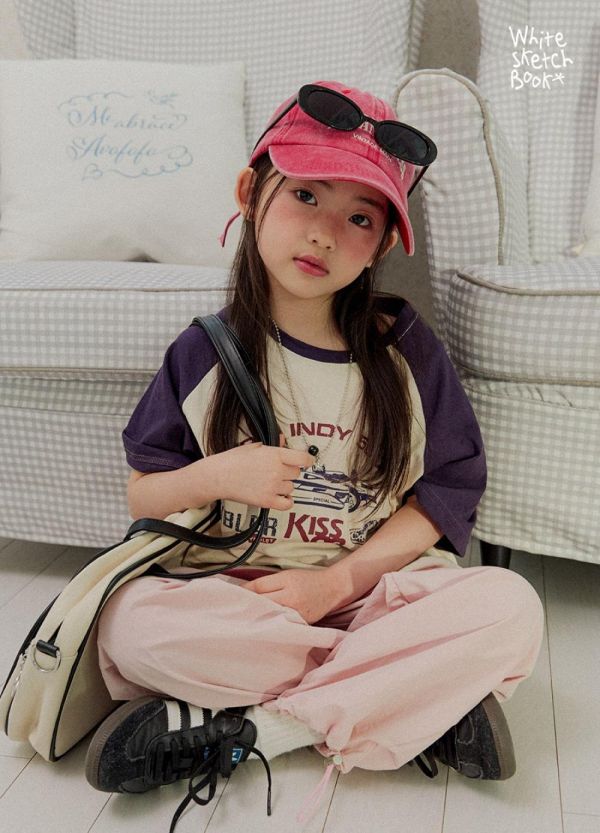 賽車手拼接插肩短袖上衣 韓國童裝,男童夏裝,中性童裝,童裝推薦,2026夏季童裝,男童穿搭,韓系童裝,中性穿搭,韓國代購