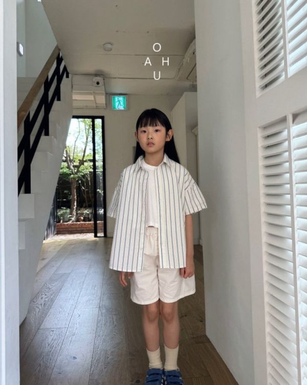 無印風翻領短袖上衣 韓國童裝,質感童裝,童裝推薦,韓系風格,男女童裝,韓風穿搭,韓國代購,韓國空運,親子穿搭