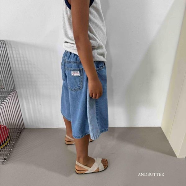 插片牛仔百慕達短褲 韓國童裝,男童夏裝,中性童裝,童裝推薦,2026夏季童裝,男童穿搭,韓系童裝,中性穿搭,韓國代購