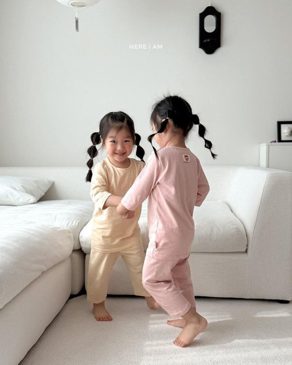 超級舒服七分袖家居服套裝 韓國童裝,男童夏裝,中性童裝,童裝推薦,2026夏季童裝,男童穿搭,韓系童裝,中性穿搭,韓國代購