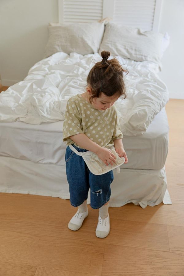 珍珠點點短袖上衣 韓國童裝,男童夏裝,中性童裝,童裝推薦,2026夏季童裝,男童穿搭,韓系童裝,中性穿搭,韓國代購