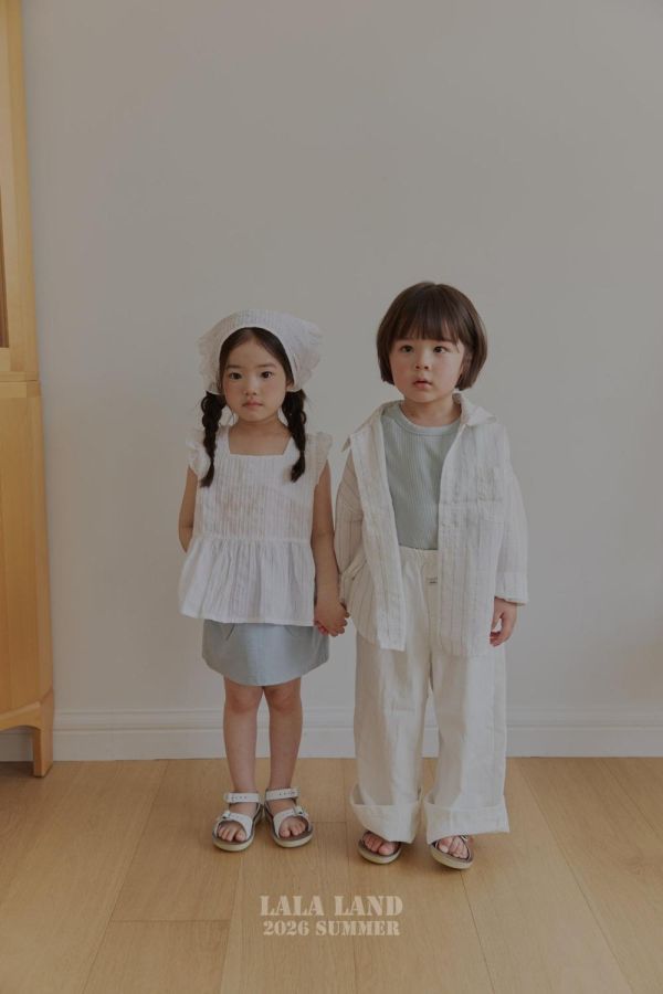 線條翻領亞麻長袖襯衫 韓國童裝,男童夏裝,中性童裝,童裝推薦,2026夏季童裝,男童穿搭,韓系童裝,中性穿搭,韓國代購