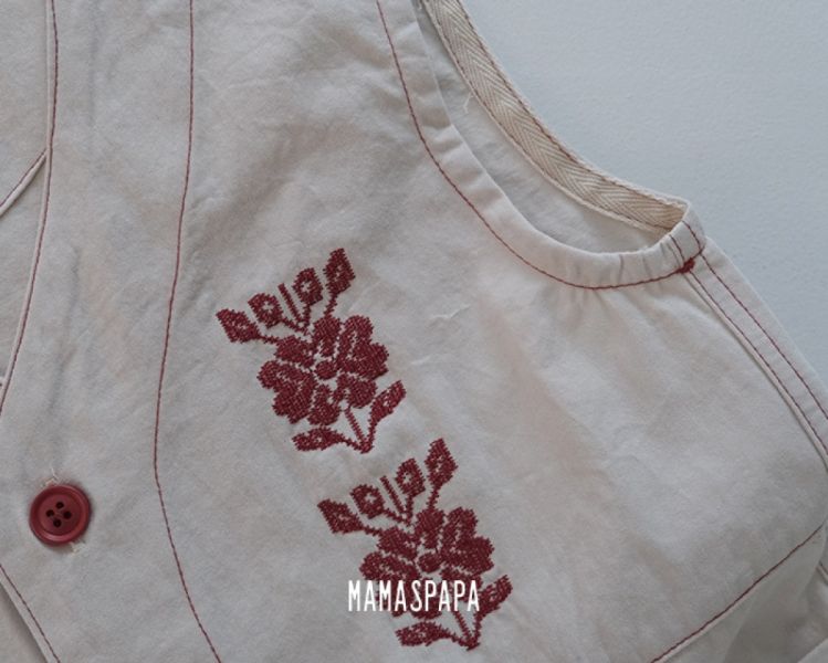 精緻刺繡翻領連身長褲 韓國童裝,質感童裝,童裝推薦,韓系風格,男女童裝,韓風穿搭,韓國代購,韓國空運,親子穿搭
