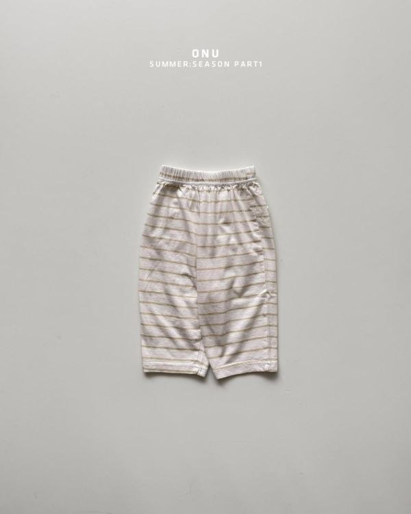 日常舒服條紋八分長褲 韓國童裝,男童夏裝,中性童裝,童裝推薦,2026夏季童裝,男童穿搭,韓系童裝,中性穿搭,韓國代購