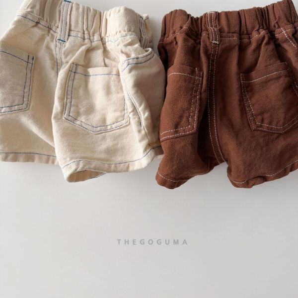 好比例裝飾車線三分短褲 韓國童裝,男童夏裝,中性童裝,童裝推薦,2026夏季童裝,男童穿搭,韓系童裝,中性穿搭,韓國代購