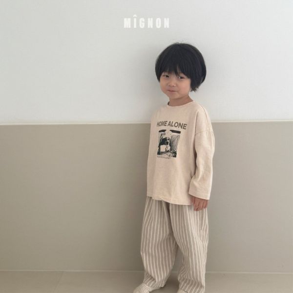無印風直條紋休閒長褲 韓國童裝,男童秋裝,中性童裝,韓系童裝推薦,2025秋季童裝,韓國男童新款,中性風男童穿搭,秋季男童服飾推薦,小男友穿搭