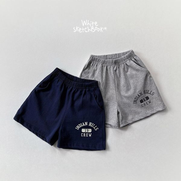 字母休閒運動短褲 韓國童裝,男童夏裝,中性童裝,童裝推薦,2026夏季童裝,男童穿搭,韓系童裝,中性穿搭,韓國代購