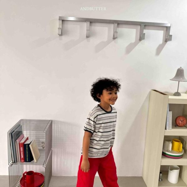 千層條紋短袖上衣 韓國童裝,男童夏裝,中性童裝,童裝推薦,2026夏季童裝,男童穿搭,韓系童裝,中性穿搭,韓國代購