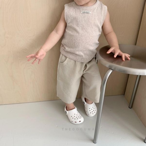 涼感棉麻7分短褲 韓國童裝,男童夏裝,中性童裝,童裝推薦,2026夏季童裝,男童穿搭,韓系童裝,中性穿搭,韓國代購