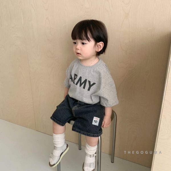 工裝牛仔五分短褲 韓國童裝,男童夏裝,中性童裝,童裝推薦,2026夏季童裝,男童穿搭,韓系童裝,中性穿搭,韓國代購