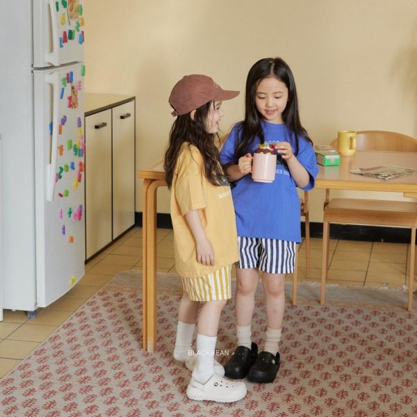 調皮小貓短袖上衣 韓國童裝,男童夏裝,中性童裝,童裝推薦,2026夏季童裝,男童穿搭,韓系童裝,中性穿搭,韓國代購