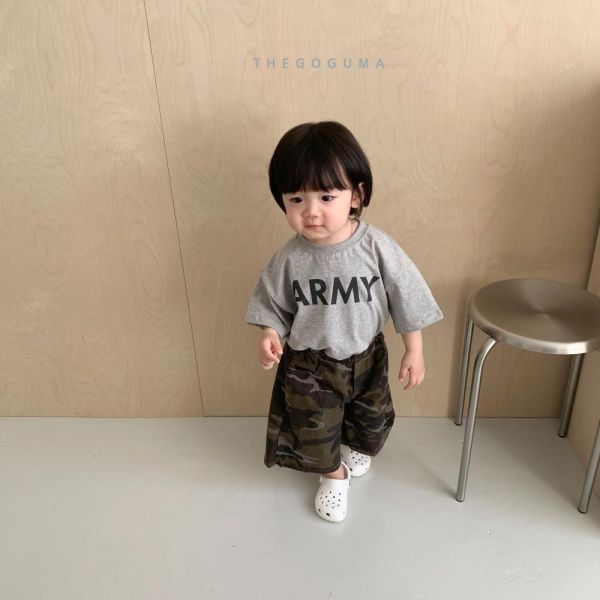 帥氣迷彩百慕達短褲 韓國童裝,男童夏裝,中性童裝,童裝推薦,2026夏季童裝,男童穿搭,韓系童裝,中性穿搭,韓國代購