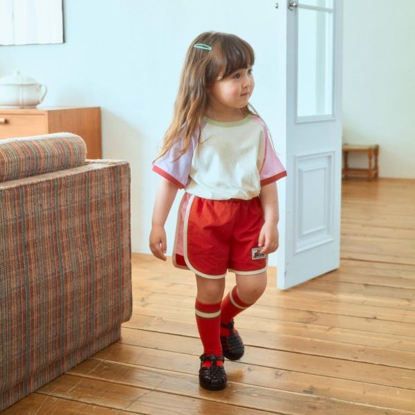 裝色拼接短袖上衣 韓國童裝,男童夏裝,中性童裝,童裝推薦,2026夏季童裝,男童穿搭,韓系童裝,中性穿搭,韓國代購